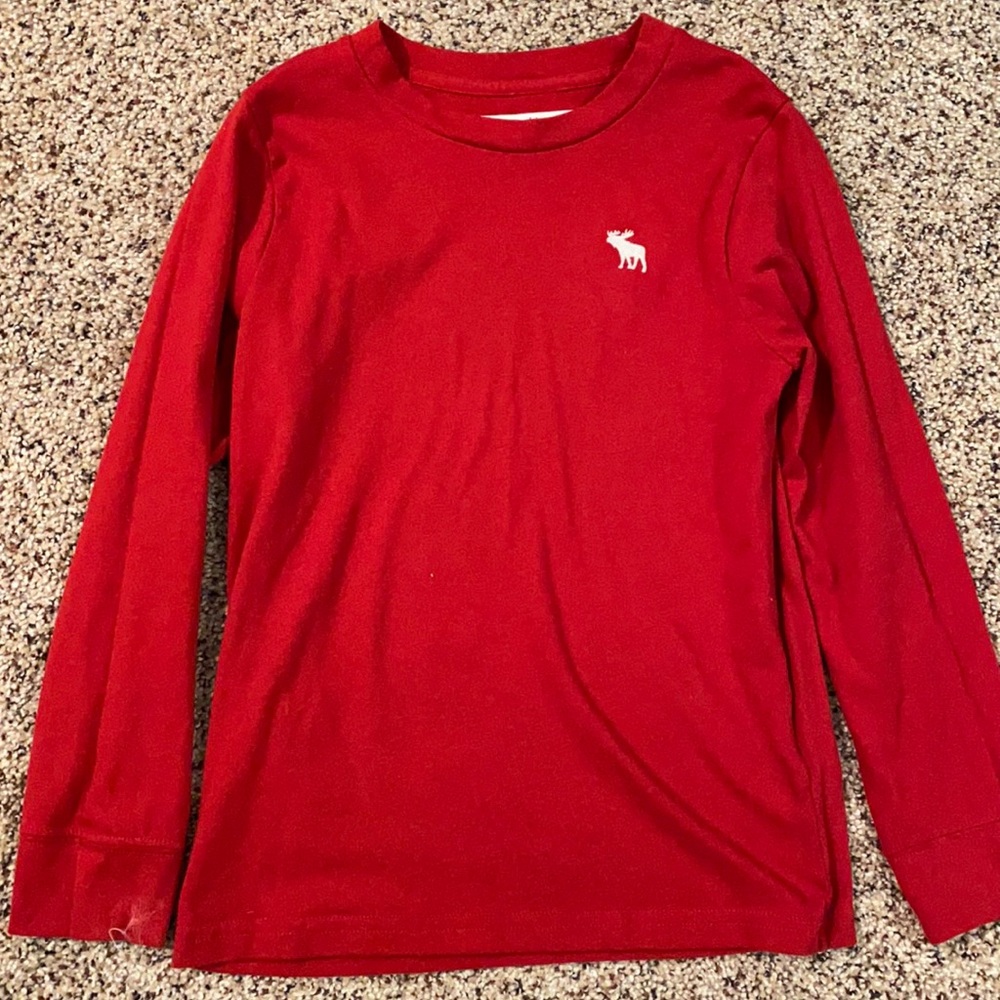Red Abercrombie T-shirt